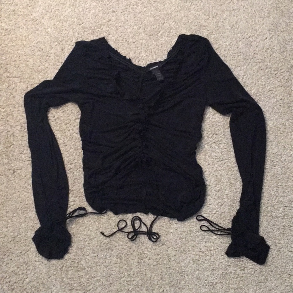 A black Express top.